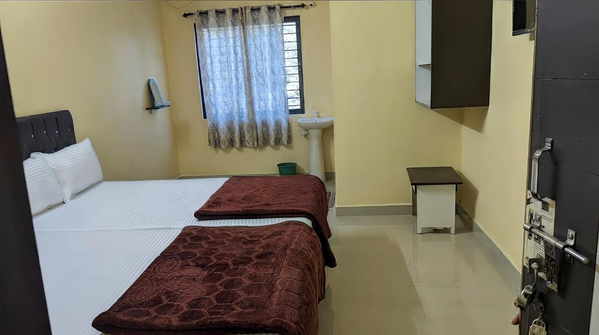 Kamath Inn Māvalli 外观 照片
