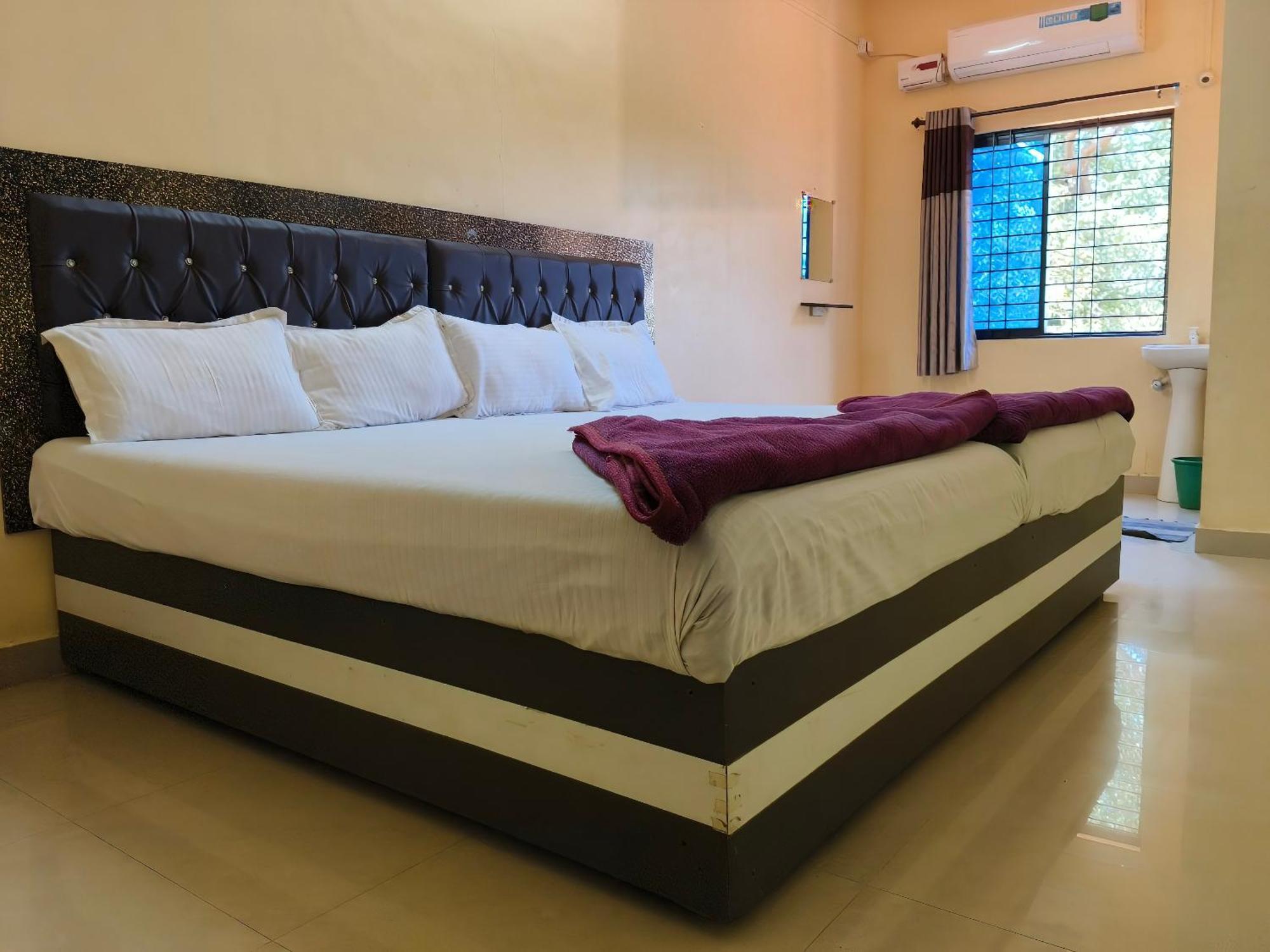 Kamath Inn Māvalli 外观 照片